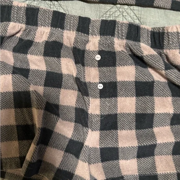 PINK Victoria's Secret Checkered Sleepwear - Picture 2 of 5